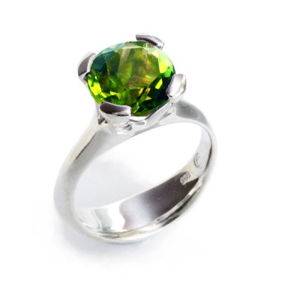 silver Anemone Ring with peridot
