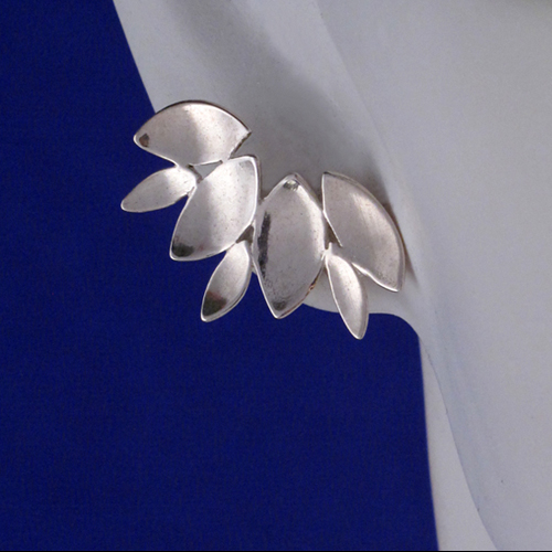 Flaming Lotus Stud earrings stud earring version of Flaming Lotus