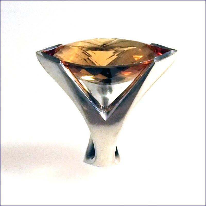 The Golden Eye ring - Image 2