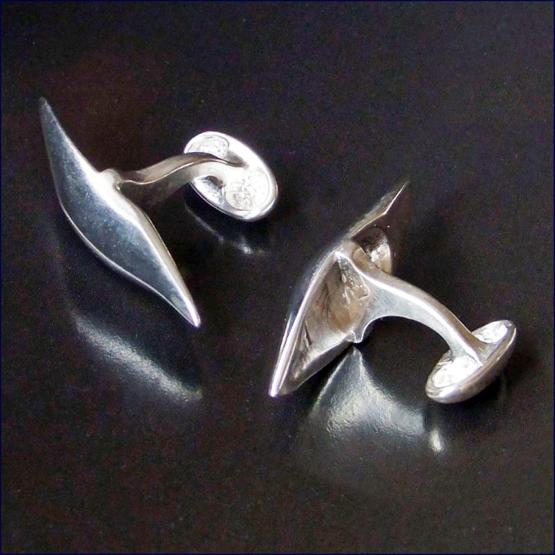 Drifting Cloud cufflinks - Image 2