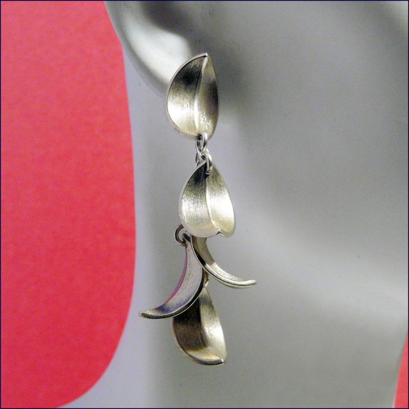 Lily Earrings - Image 3